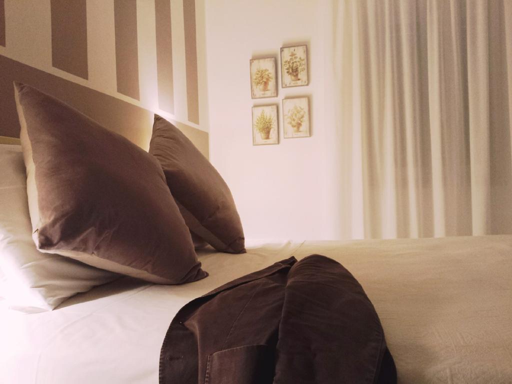 Hotel Rosalba Перуджа Екстериор снимка