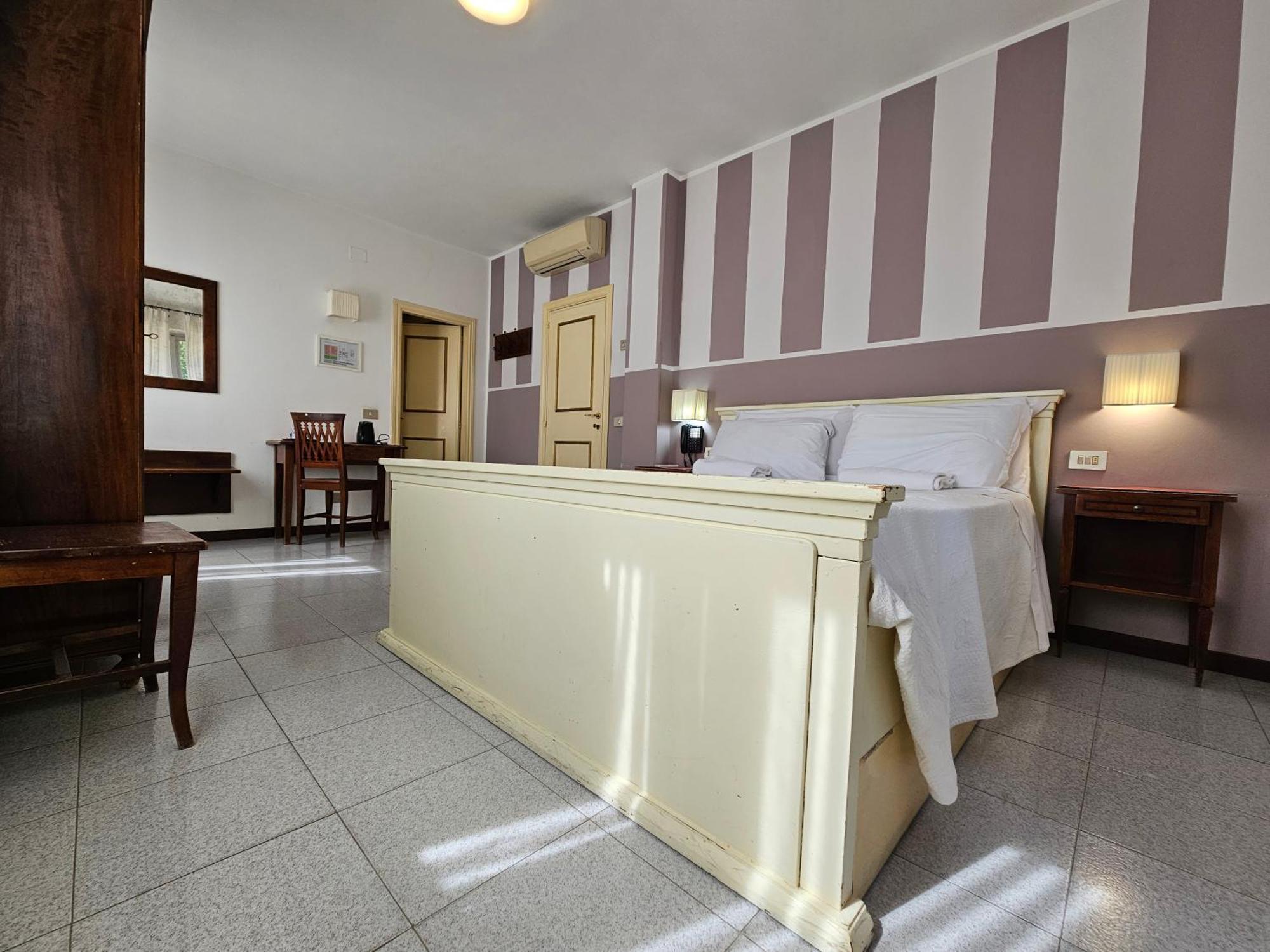 Hotel Rosalba Перуджа Екстериор снимка